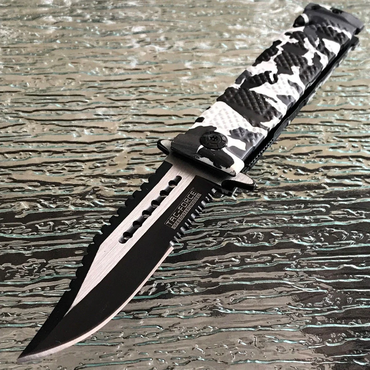7.5″ Tac Force White Snow Camo Rescue Assisted Pocket Knife
