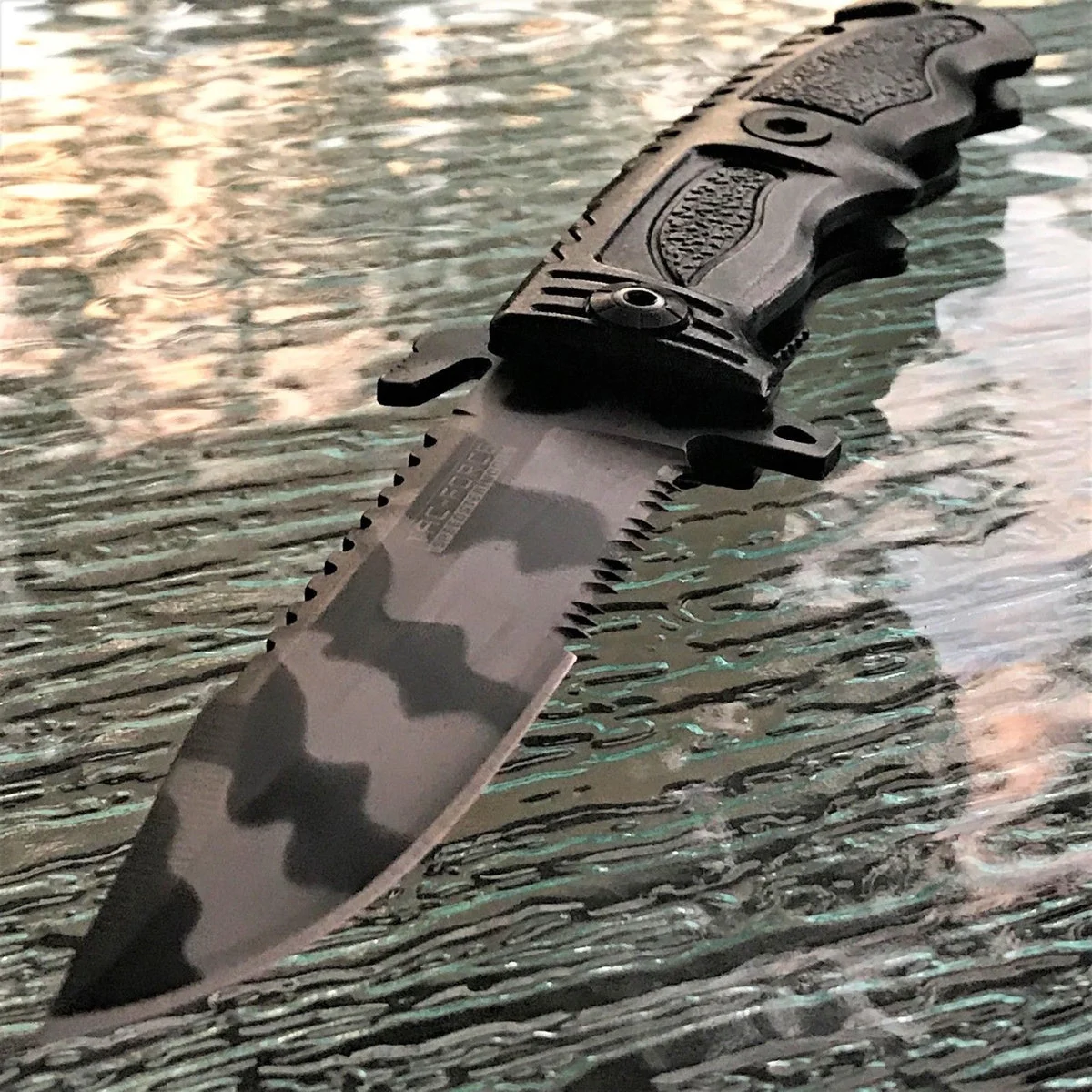 7.75″ Tac Force Military Urban Camo Pocket Knife (TF-711UC)