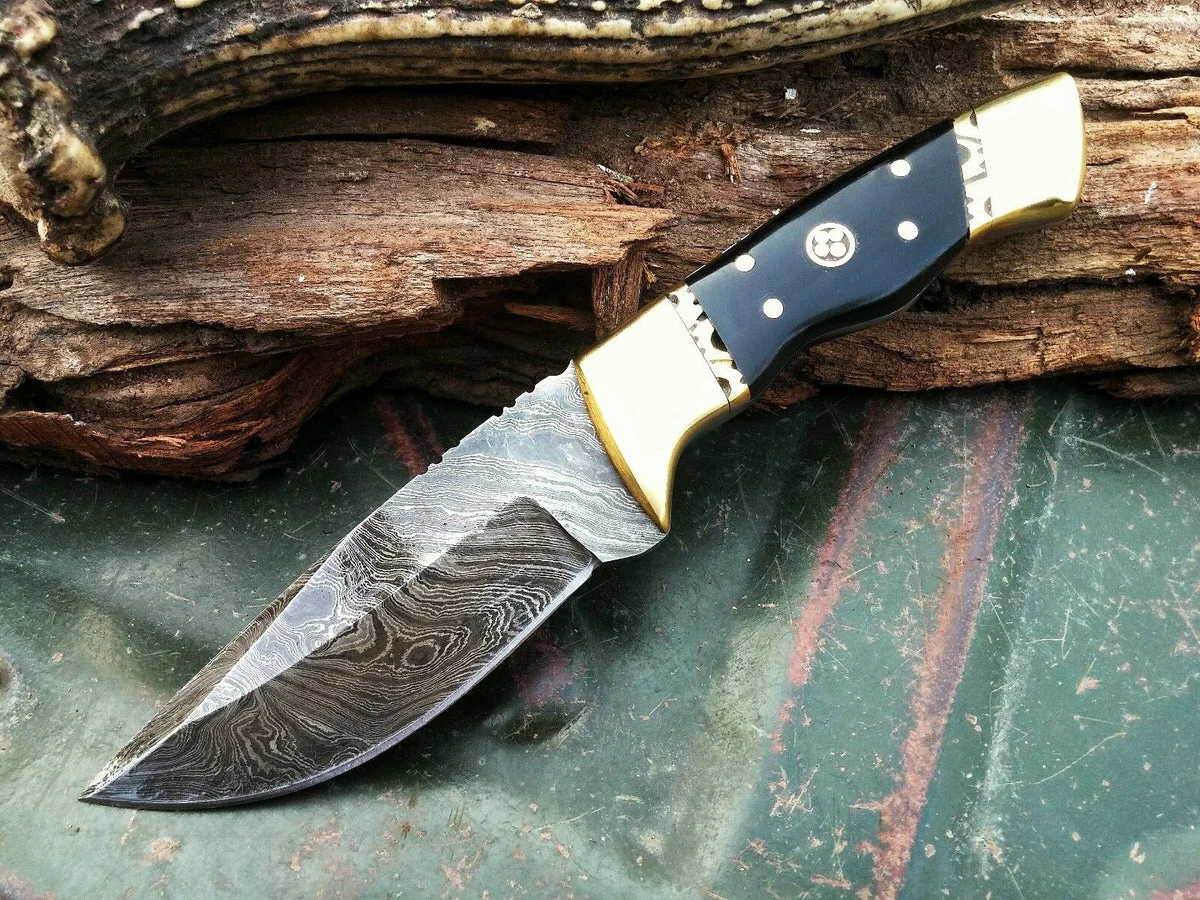 8″ CUSTOM DAMASCUS STEEL HUNTING KNIFE BOWIE BUFFALO HORN HANDLE