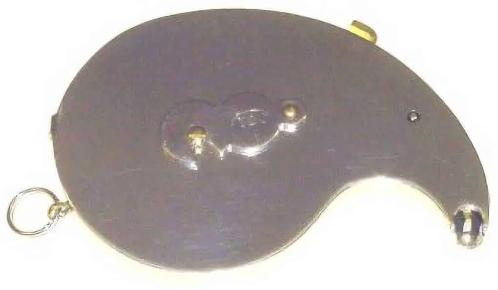 Capper – Cash Revolver – German Silver