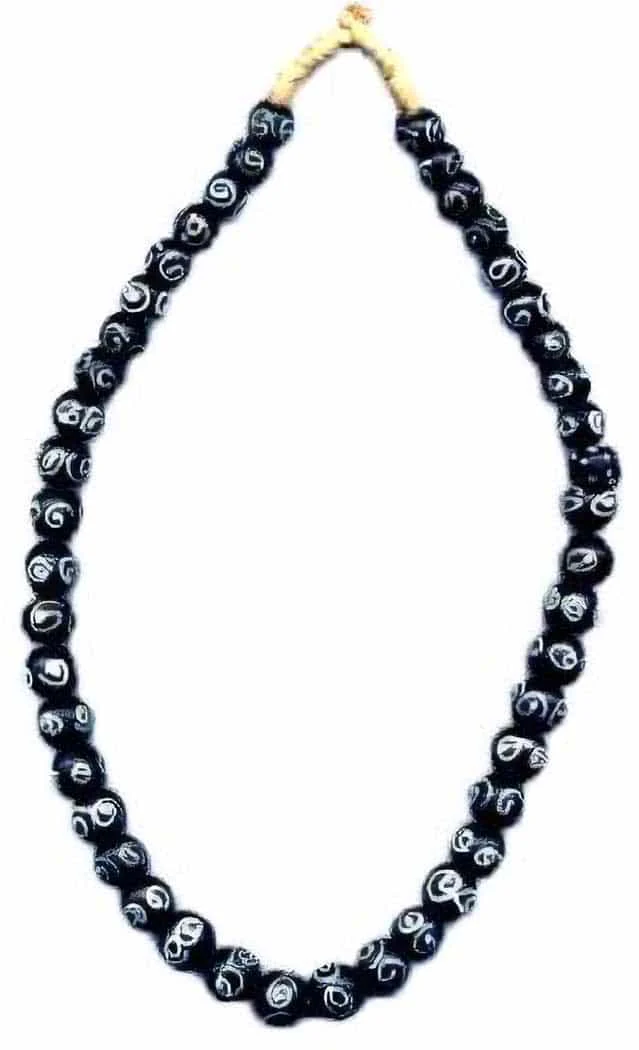Venetian Zen Beads – Black and White