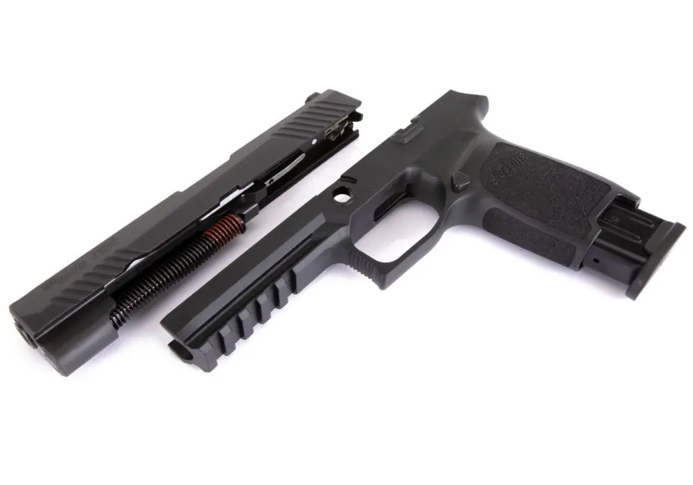 P320 FULL-SIZE 9MM 17RD MAG CAL-X KIT