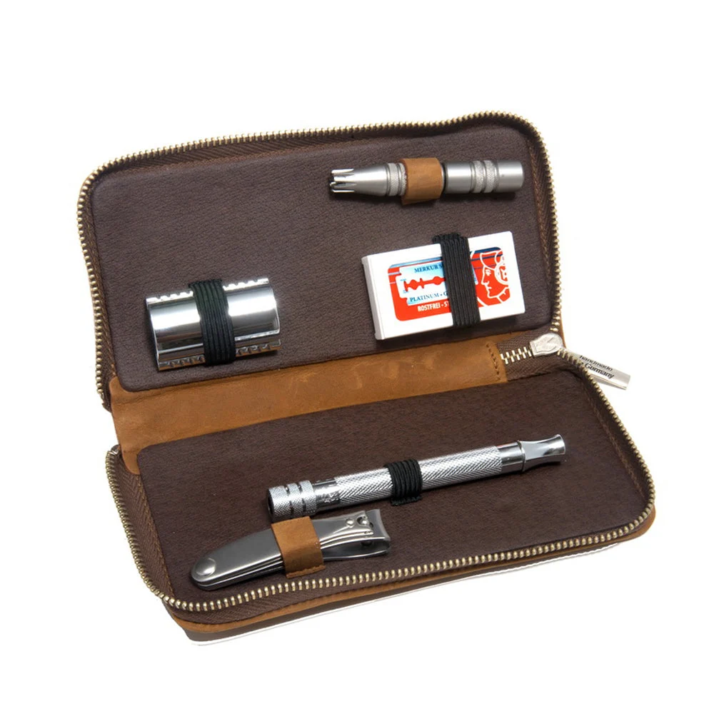 Merkur Travel Shaving Set in Camel Leather Case