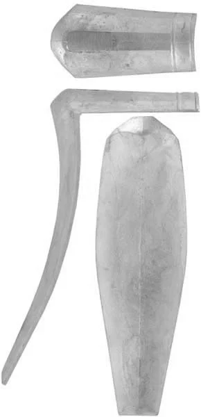 Reading School Buttplate, circa 1790, wax cast steelOverall length 5-1/8", width 1-5/8", comb 2-1/2"