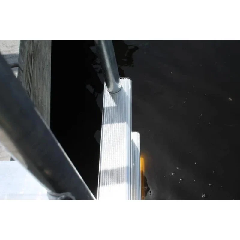 RIO MARINE CUSTOMS | 4-Step Big Foot Ladder | Model LD4BF | 18 5/8 W x 48 H | Wide Rungs | Universal Dock & Seawall & Pontoon
