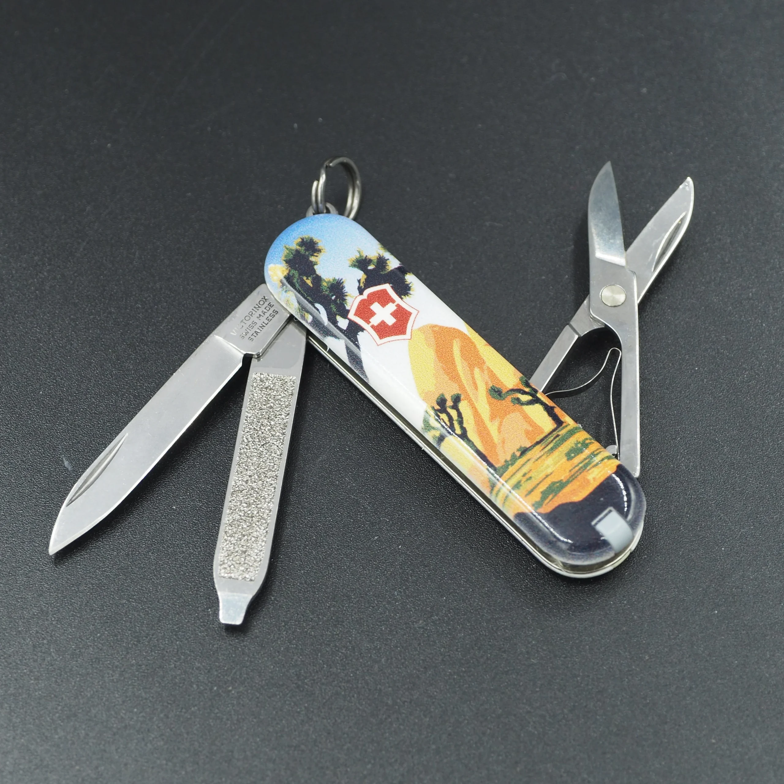 Victorinox Classic SD US National Park Joshua Tree