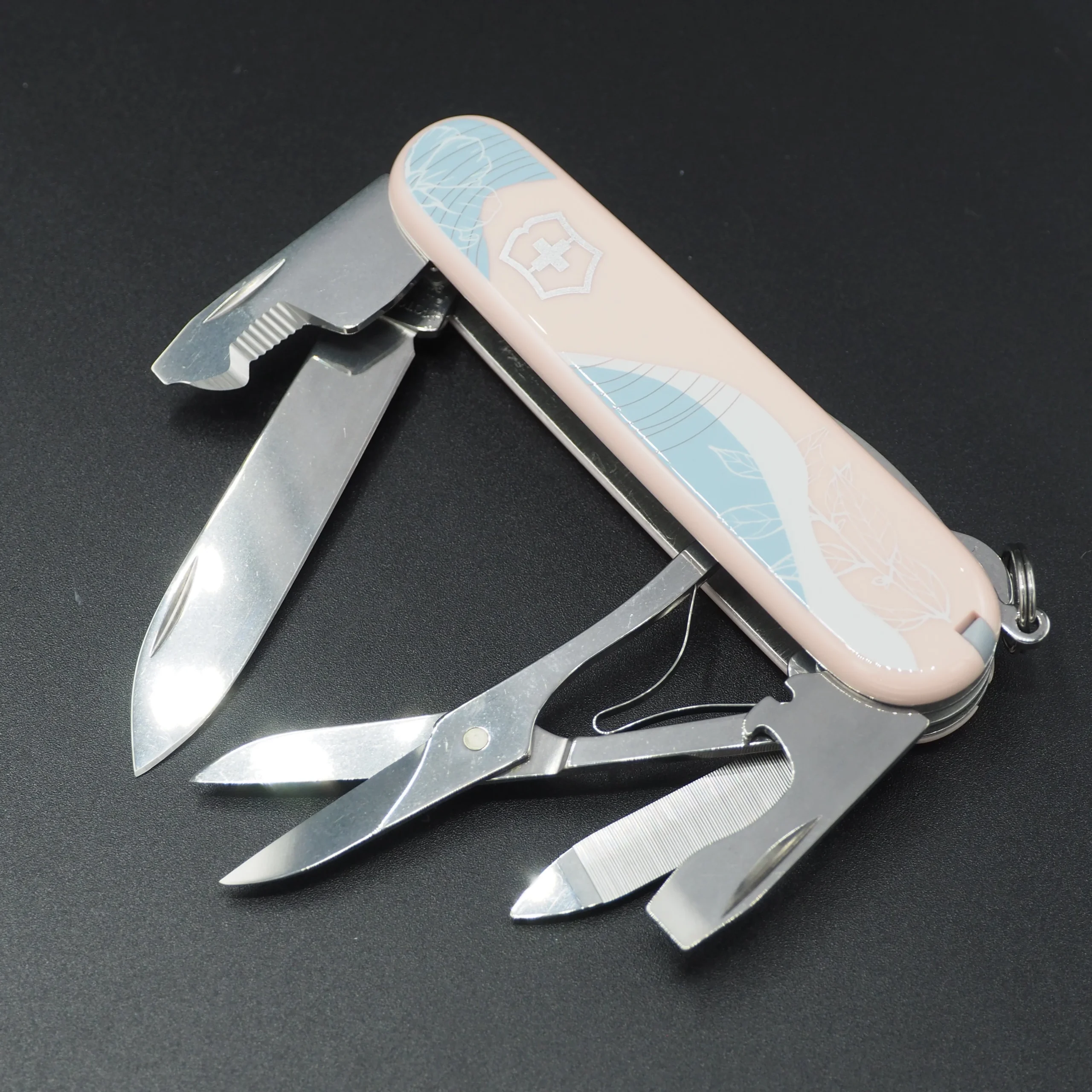 Victorinox Companion Paris Style Live to Explore Collection